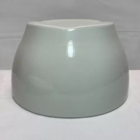 Stoneware Mixing Bowl 9” Casserole Dish Handle Lid Heirloom White New - Picture 9 of 13